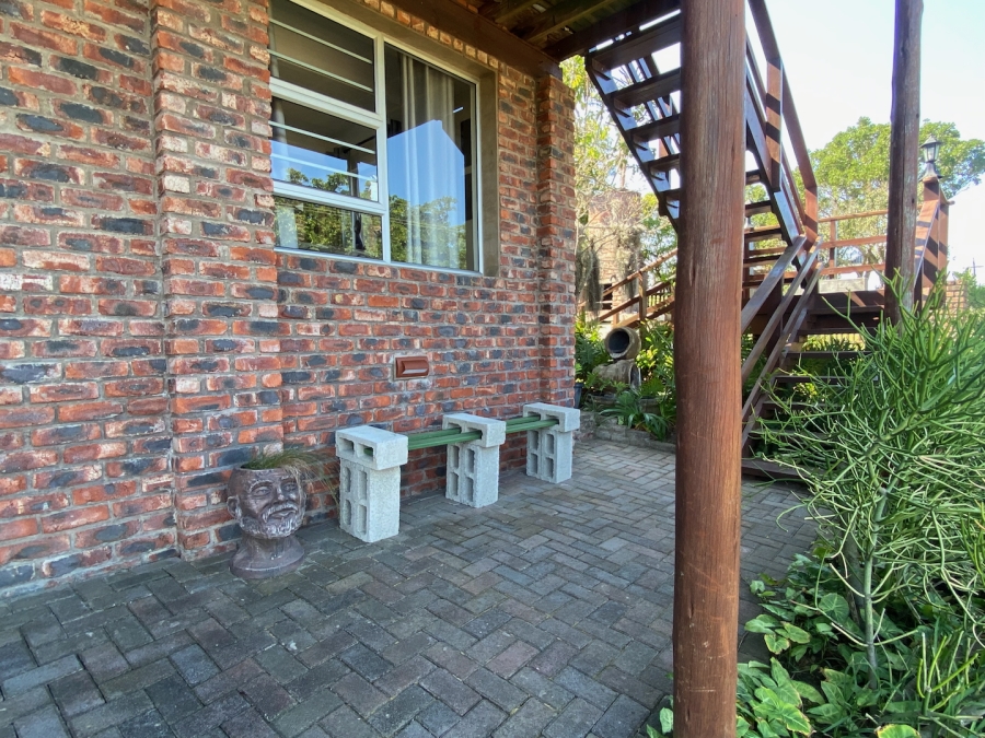 7 Bedroom Property for Sale in Cintsa East Eastern Cape
